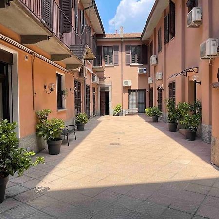 Corte Del 6 - Cozy Modern Flat B Milan Luaran gambar